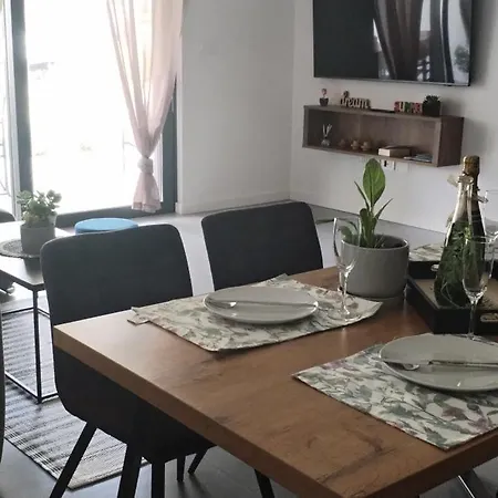 Ulika Apartman *