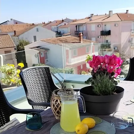 Ulika Apartment *